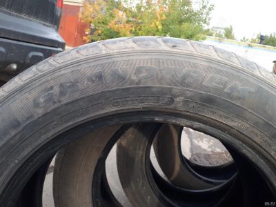 Лот: 18232847. Фото: 1. Шины Dunlop 225/60/18 лето комплект... Шины