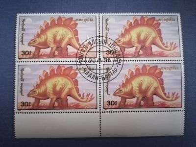 Лот: 25398650. Фото: 1. Монголия 1990 год Динозавры. Марки