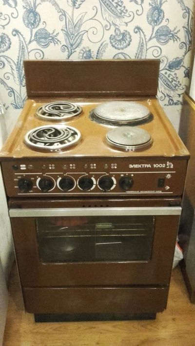 Лот: 9391584. Фото: 1. Плита электрическая Электра 1002. Плиты, духовые шкафы, варочные поверхности