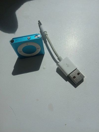 Лот: 17917727. Фото: 1. Плеер Apple iPod Shuffle 4 цвета... Плееры