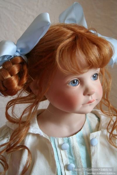 Лот: 14417939. Фото: 1. Кукла коллекционная Каринай. Куклы
