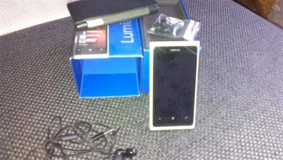 Лот: 2809547. Фото: 1. NOKIA Lumia 800. Смартфоны