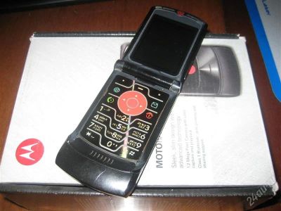 Лот: 1376713. Фото: 1. MOTOROLA V3i. Кнопочные мобильные телефоны