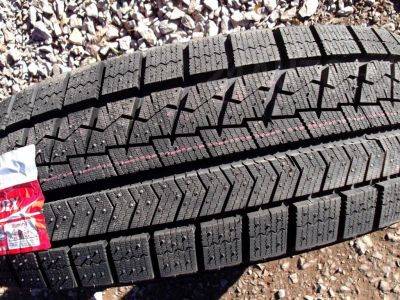 Лот: 10522675. Фото: 1. 215 65 R16 (215/65R16) Bridgestone... Шины