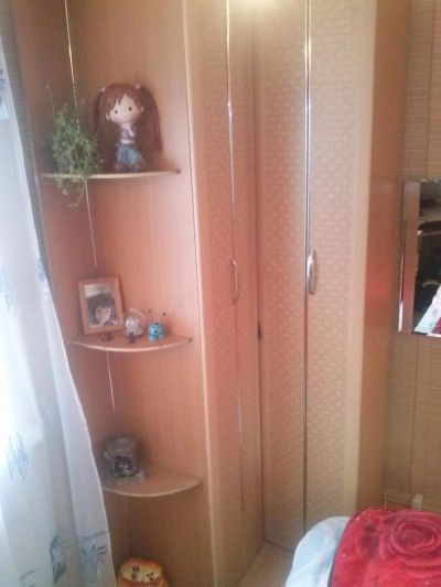 Лот: 4529712. Фото: 1. Угловой шкаф очень дешево. Шкафы, шкафы-купе