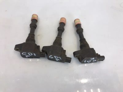 Лот: 21705720. Фото: 1. катушка зажигания Honda Fit gd1. Двигатель и элементы двигателя