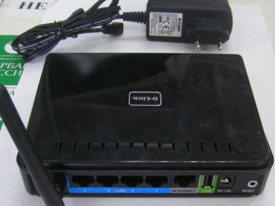 Лот: 4041731. Фото: 1. Роутер D-link 320 т.8-902-942-17-48. Маршрутизаторы (роутеры)