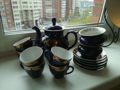 Лот: 9576260. Фото: 1. Сервиз ЛФЗ из СССР. Минус одно... Фарфор, керамика