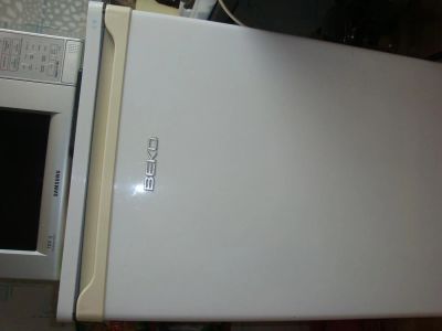 Лот: 3152245. Фото: 1. Продам холодильник BEKO. Холодильники, морозильные камеры