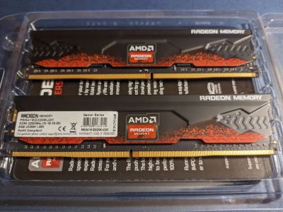 Лот: 21118890. Фото: 1. AMD Radeon R9 Gamer Series [R9S416G3206U2K... Оперативная память