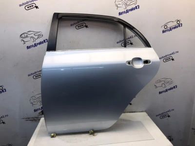Лот: 24347297. Фото: 1. дверь боковая toyota corolla E150. Двигатель и элементы двигателя