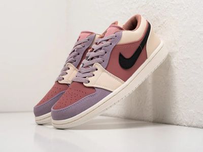 Лот: 18891973. Фото: 1. Кроссовки Nike Air Jordan 1 Low. Кеды, кроссовки, слипоны