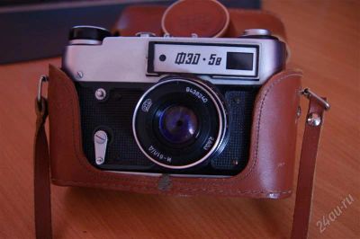 Лот: 1677589. Фото: 1. Продам фотоаппарат Фед 5в. Плёночные дальномерные, шкальные