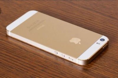 Лот: 9889760. Фото: 1. IPhone 5s 32gb GOLD БЕЗ отпечатка. Смартфоны