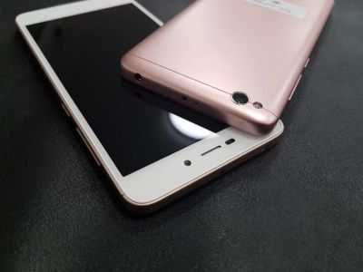 Лот: 10452752. Фото: 1. Xiaomi Redmi 4A Rose 16 G. Смартфоны