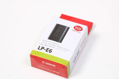 Лот: 3965891. Фото: 1. Новый аккумулятор LP-E6. Аккумуляторы, зарядные