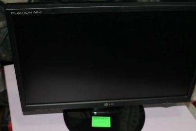 Лот: 7601907. Фото: 1. Монитор LG L196WTQ(в хорошем состояние... ЖК-мониторы