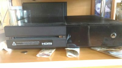Лот: 9086925. Фото: 1. Xbox One 500GB. Игровые приставки, консоли