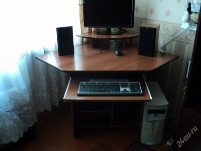Лот: 1320020. Фото: 1. Стол компьютерный. Другое (мебель)