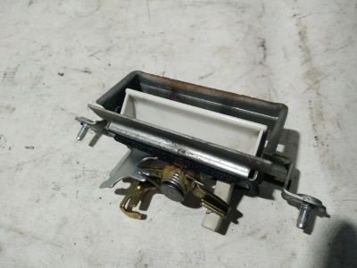 Лот: 21410550. Фото: 1. ручка задней двери Toyota Vista... Двигатель и элементы двигателя