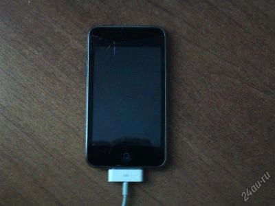 Лот: 2087388. Фото: 1. Ipod touch 3g 8gb. Плееры