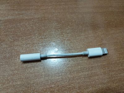 Лот: 21255639. Фото: 1. Переходник lightning - mini jack... Дата-кабели, переходники