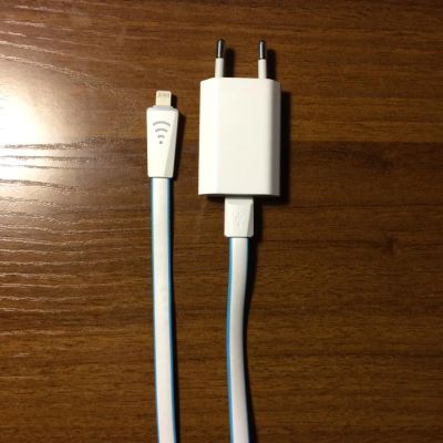 Лот: 7062253. Фото: 1. USB кабель для IPhone 5/5s. Зарядные устройства, блоки питания, адаптеры сетевые для смартфонов