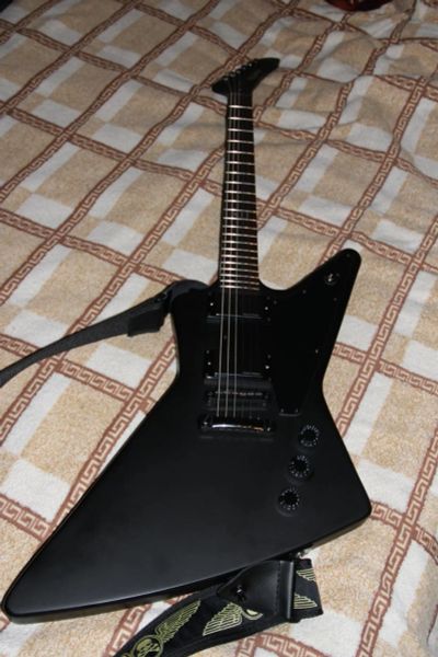 Лот: 9298910. Фото: 1. Epiphone Gothic 1958 Explorer. Гитары
