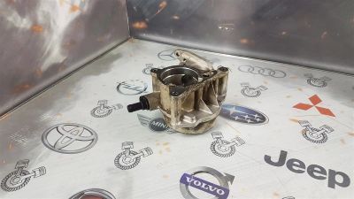 Лот: 23590645. Фото: 1. Насос вакуумный Volkswagen Passat... Двигатель и элементы двигателя