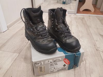 Лот: 18273252. Фото: 1. Ботинки Lowa Tibet gtx размер... Ботинки, полуботинки