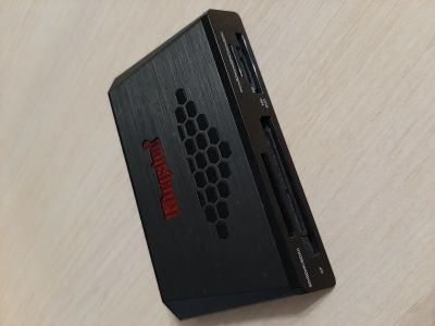 Лот: 14949774. Фото: 1. Высокоскоростной USB 3 кардридер... Платы расширения, контроллеры, доп. порты
