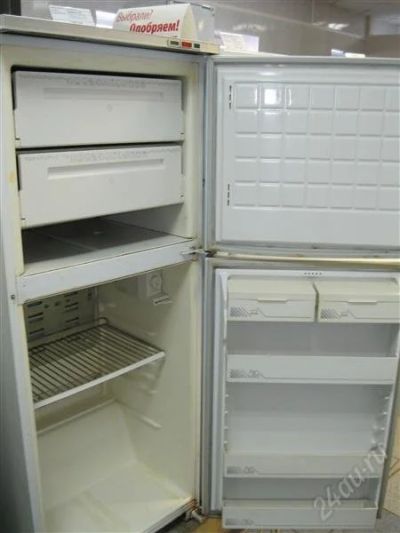 Лот: 1520755. Фото: 1. Холодильник Бирюса 22. Холодильники, морозильные камеры