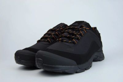 Лот: 16879099. Фото: 1. Кроссовки Adidas Climaproof Black... Кеды, кроссовки, слипоны