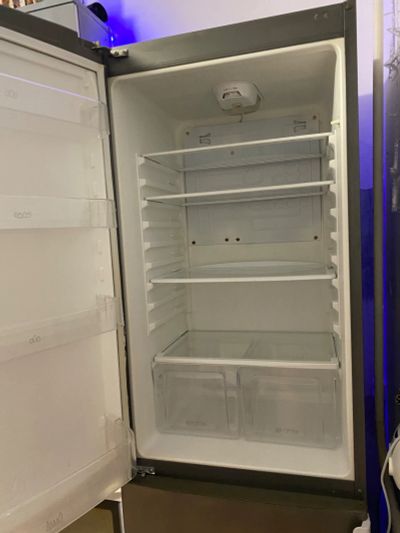 Лот: 19828378. Фото: 1. Холодильник. Холодильники, морозильные камеры