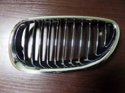 Лот: 3699677. Фото: 1. Решетка лев. bmw e60 (03-09 гг... Кузов