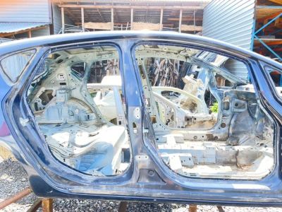 Лот: 25558457. Фото: 1. стойка кузова Opel Astra J. Кузов
