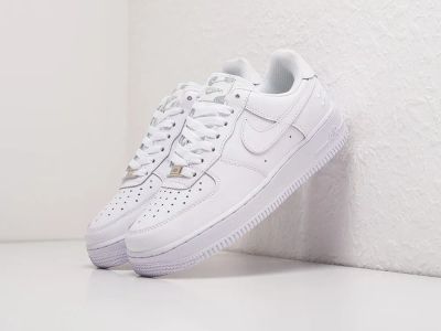 Лот: 19683787. Фото: 1. Кроссовки Nike Air Force 1 Low... Кеды, кроссовки, слипоны