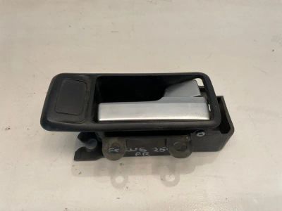 Лот: 22460214. Фото: 1. ручка двери внутренняя Ford Focus... Другое (автозапчасти)