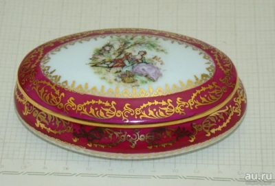Лот: 14420751. Фото: 1. Limoges шкатулка маленькая с галантной... Предметы интерьера и быта