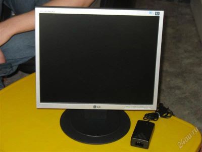 Лот: 2543638. Фото: 1. ЖК монитор LG. ЖК-мониторы