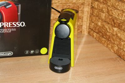 Лот: 20772753. Фото: 1. Кофемашина капсульная De'Longhi... Чайники, кофемашины, кулеры
