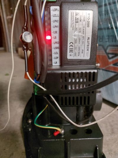 Лот: 25654858. Фото: 1. Привод для откатных ворот Alutech... Ворота, заборы, шлагбаумы