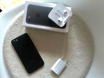 Лот: 9378808. Фото: 1. iPhone 7 128 gb РСТ состояние... Смартфоны
