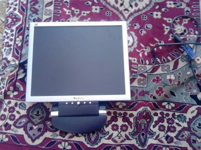 Лот: 953359. Фото: 1. монитор ViewSonic 17. ЖК-мониторы