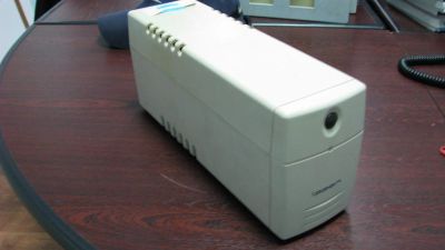 Лот: 3931181. Фото: 1. ИБП Ippon. ИБП, аккумуляторы для ИБП