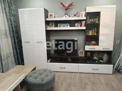 Лот: 21099158. Фото: 1. Продам 3-комн. кв. 66.7 кв.м... Квартиры, студии