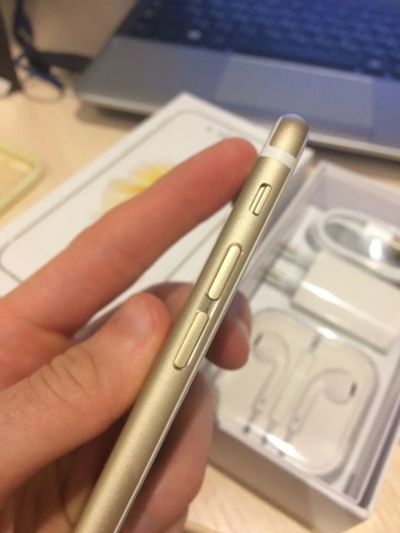Лот: 9045648. Фото: 1. iphone 6s 16гб идеальное состояние. Смартфоны