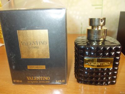 Лот: 13466780. Фото: 1. Donna Noir Absolu от Valentino... Женская парфюмерия