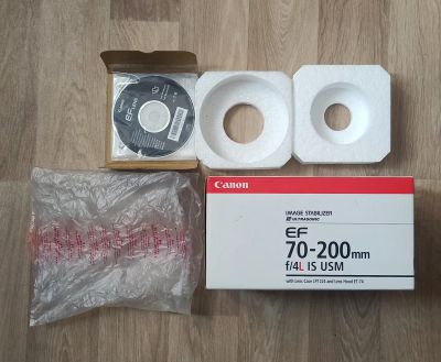 Лот: 18907177. Фото: 1. Коробка от объектива Canon EF... Другое (аксессуары, расходные материалы)