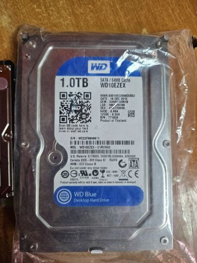 Лот: 25114725. Фото: 1. 1.TB WD sata 64mb Cache. Жёсткие диски (HDD)